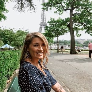 Meet your Posher, Ally